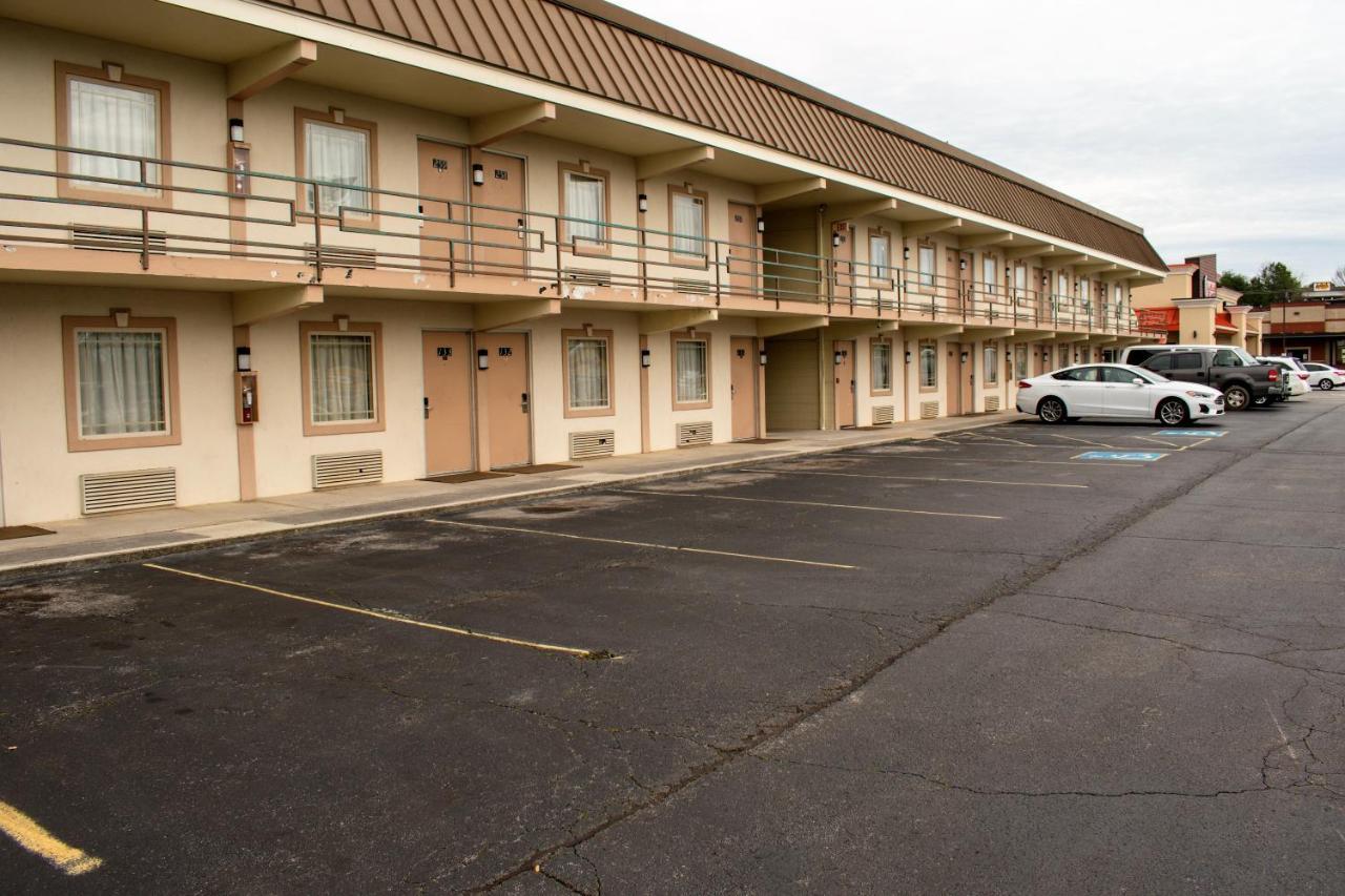 Kings Inn Lenoir City Zewnętrze zdjęcie